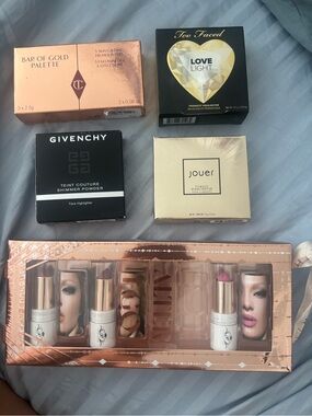 Givenchy Teint Couture Shimmer Powder - Black Compact Highlighter